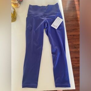 Athleta Salutation Stash 7/8 Tight